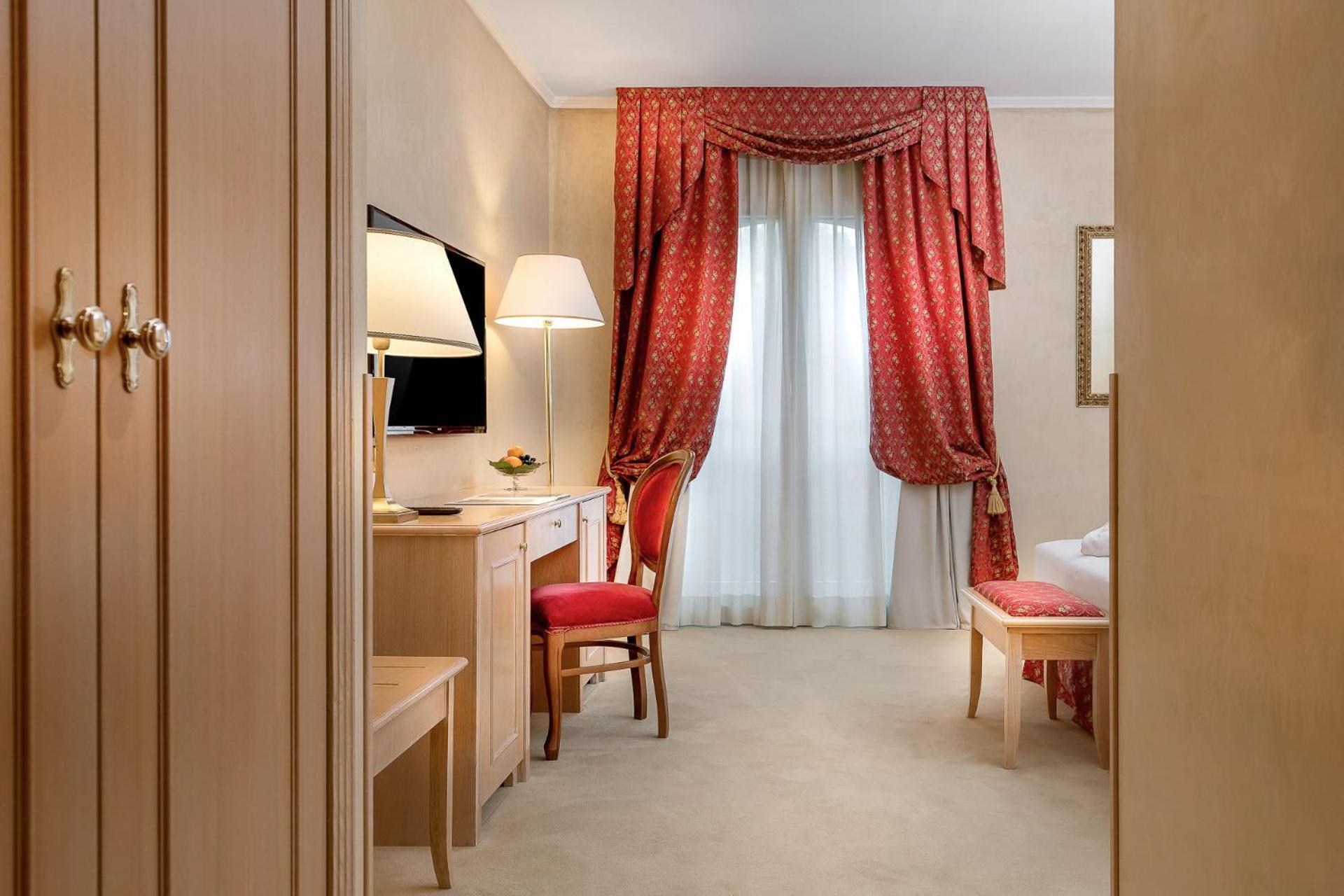 Hotel De Londres Римини Стая снимка