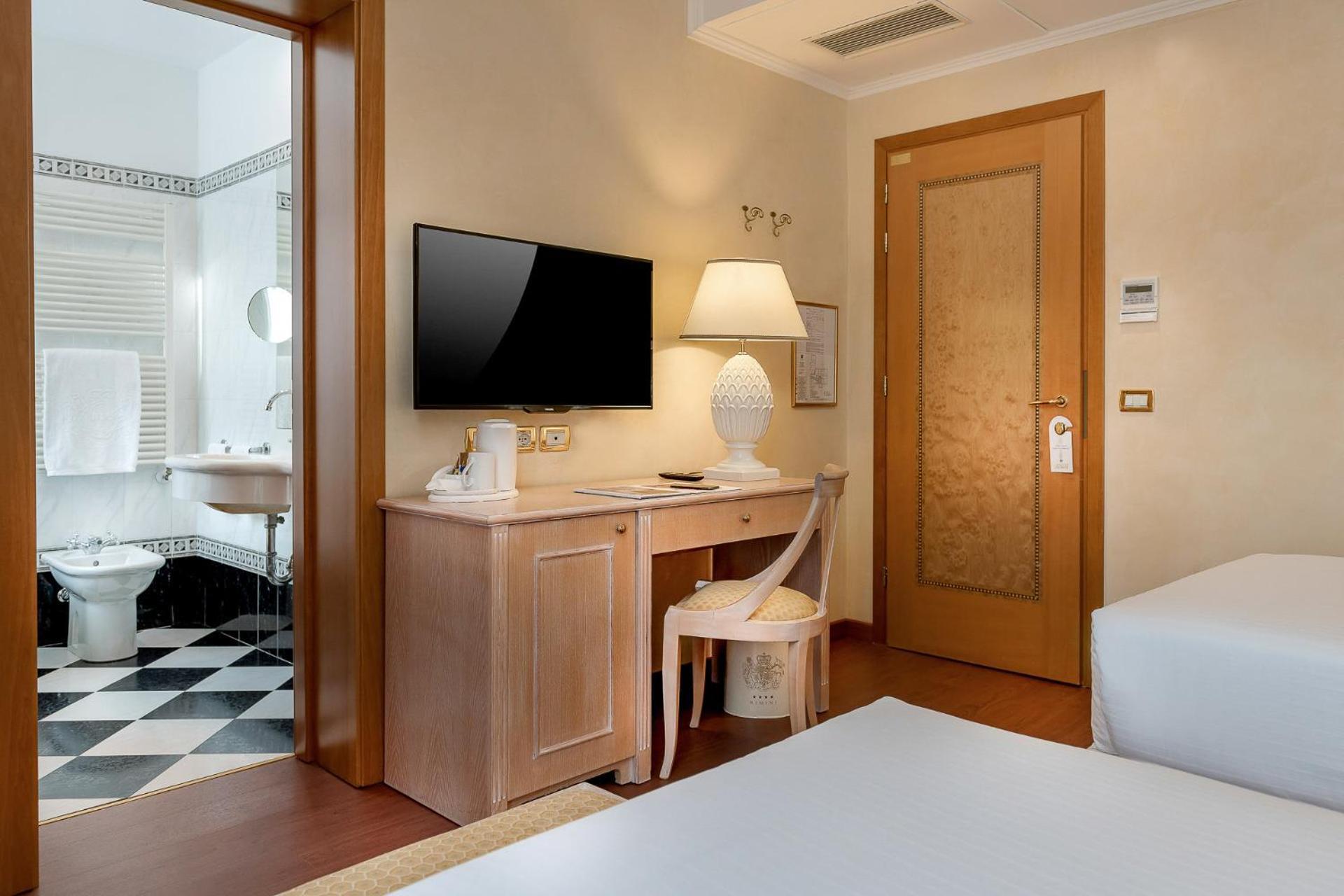 Hotel De Londres Римини Стая снимка